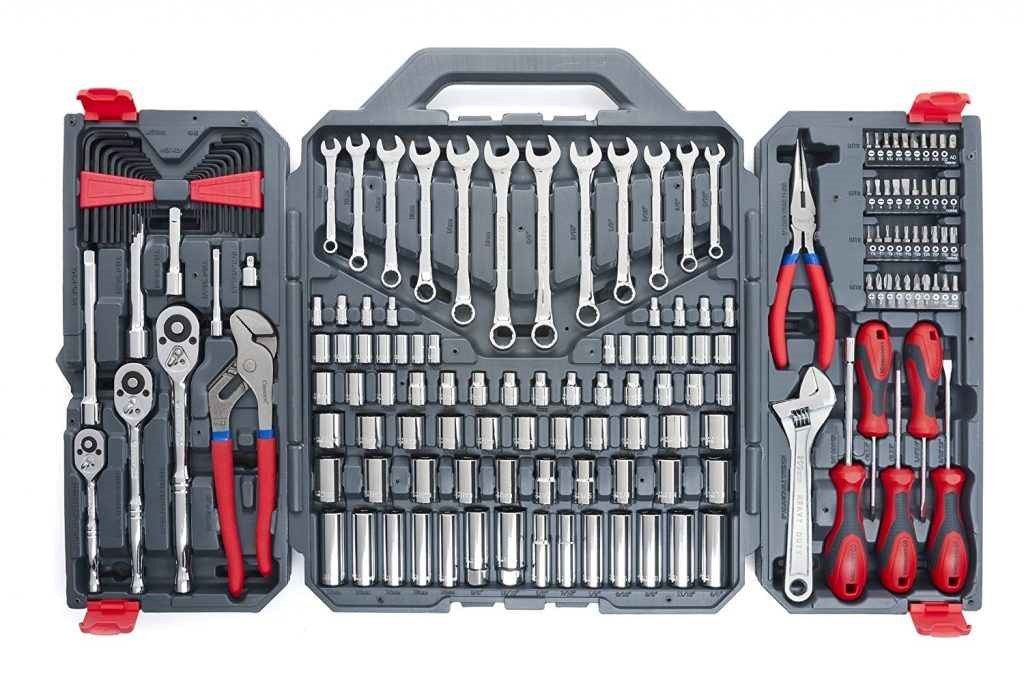 Tool set / Perkakas tangan lengkap